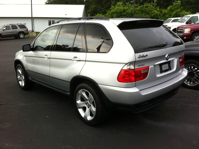 BMW X5 Luxury 4WD SUV