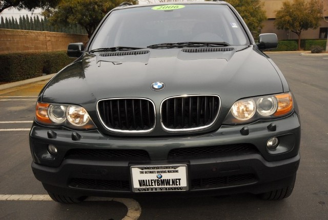 BMW X5 2006 photo 2