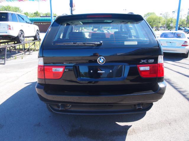 BMW X5 2006 photo 2