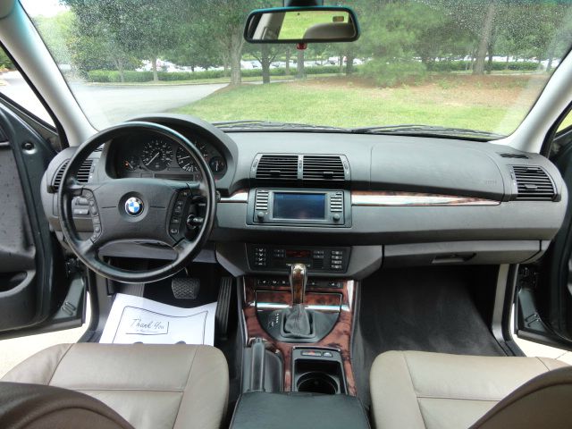 BMW X5 2006 photo 1