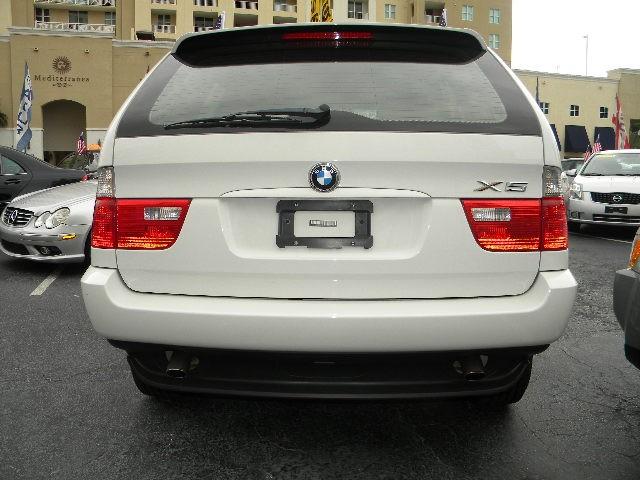 BMW X5 2006 photo 2