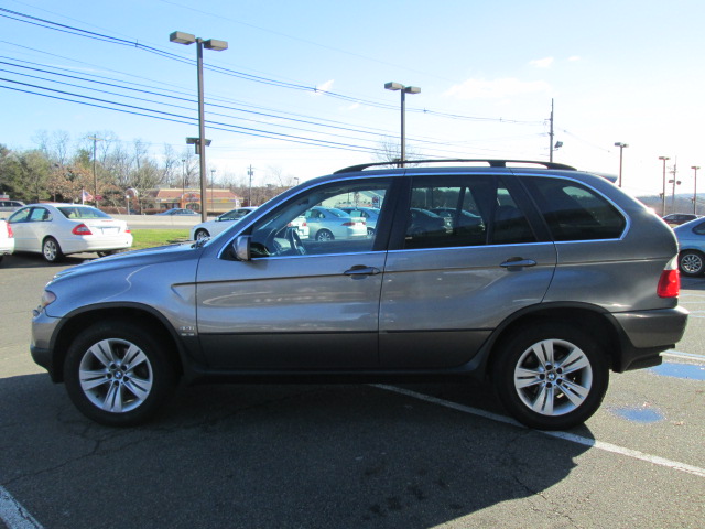 BMW X5 2006 photo 2