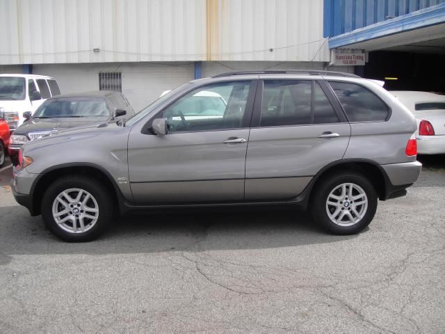 BMW X5 2006 photo 2