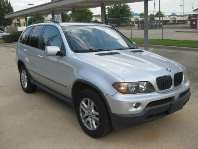 BMW X5 2006 photo 2