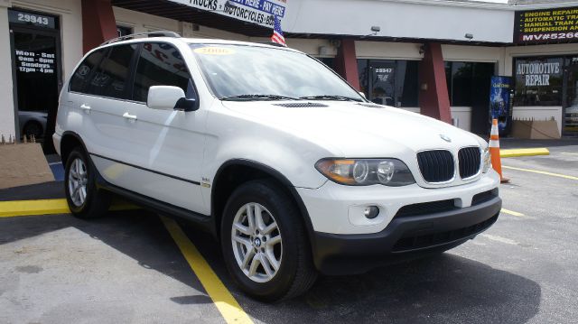 BMW X5 Lightning SUV