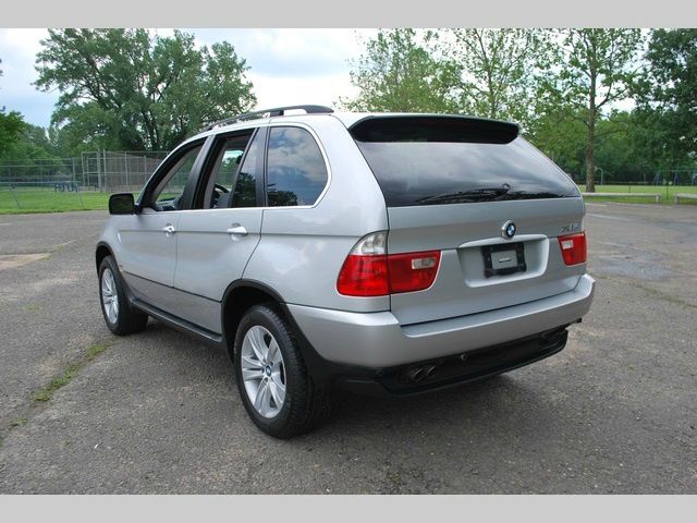 BMW X5 2006 photo 2