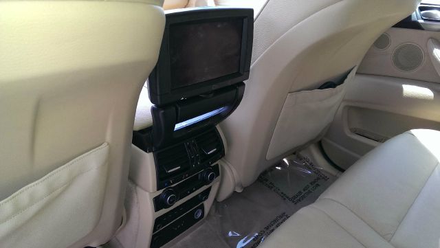 BMW X5 2007 photo 2