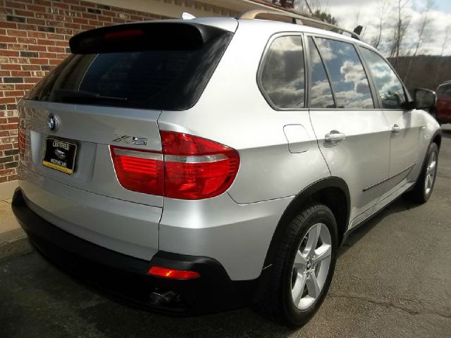 BMW X5 2007 photo 2