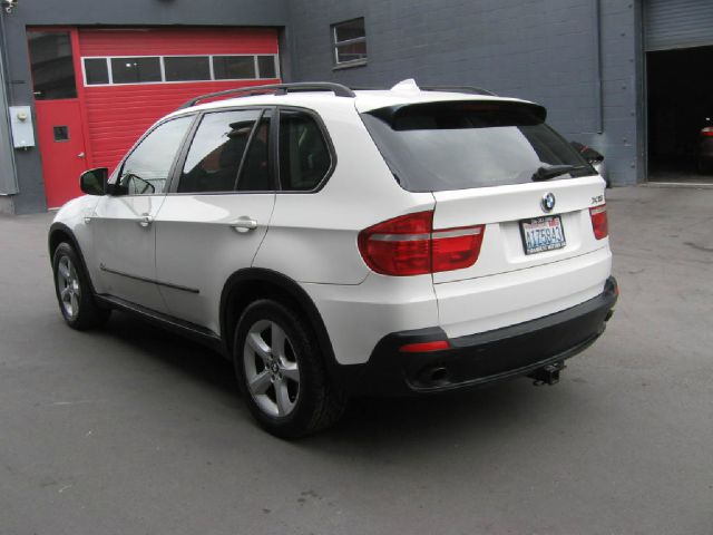 BMW X5 2007 photo 2