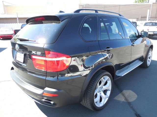 BMW X5 2007 photo 2