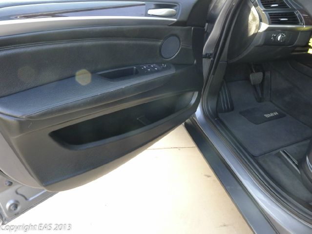 BMW X5 2007 photo 2