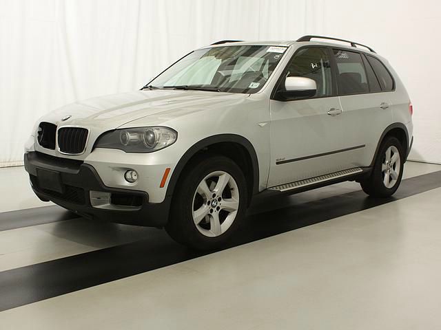 BMW X5 4 DOOR CAB SUV