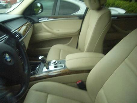 BMW X5 2008 photo 2