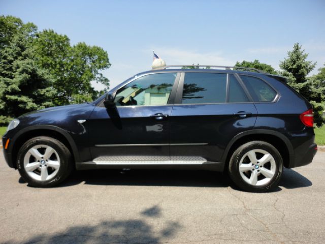 BMW X5 2008 photo 28