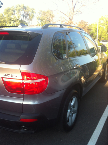 BMW X5 2008 photo 2