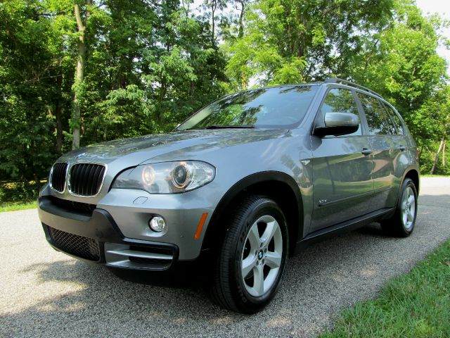 BMW X5 2008 photo 2