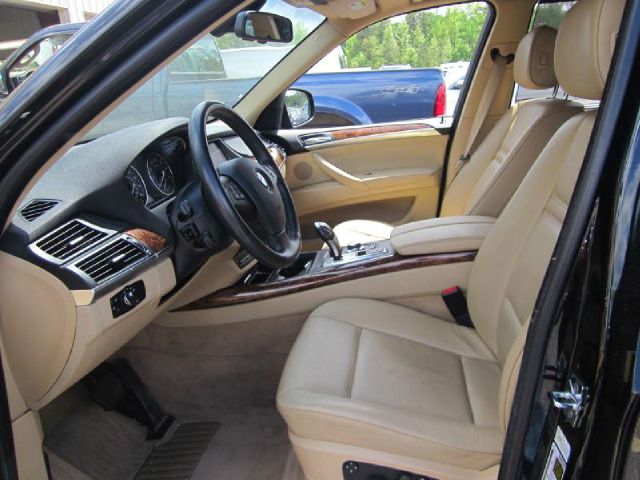 BMW X5 2008 photo 2