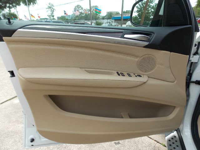 BMW X5 2009 photo 20