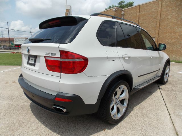 BMW X5 2009 photo 24