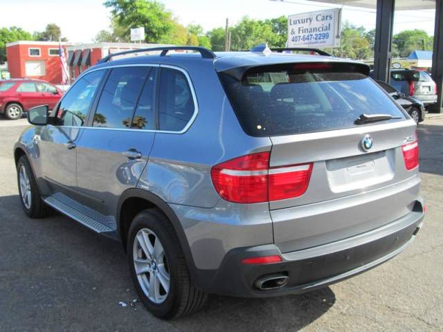 BMW X5 2009 photo 1