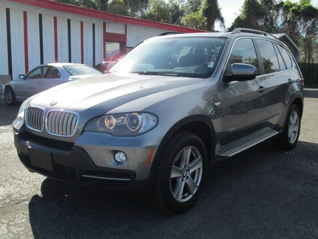 BMW X5 2009 photo 2