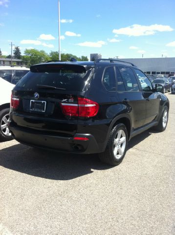 BMW X5 2009 photo 1