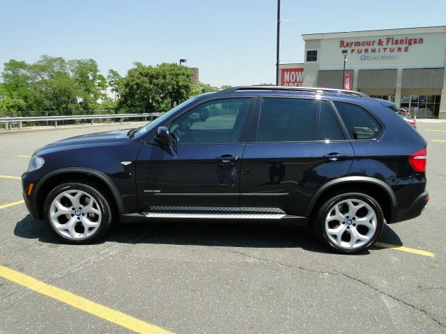 BMW X5 2009 photo 0