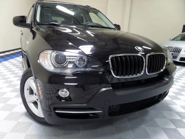 BMW X5 2010 photo 2