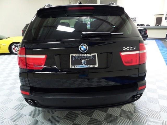 BMW X5 2010 photo 24