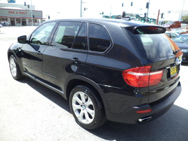 BMW X5 2010 photo 5