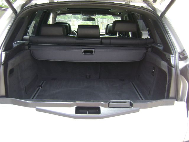 BMW X5 2010 photo 1