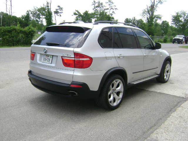 BMW X5 2010 photo 12