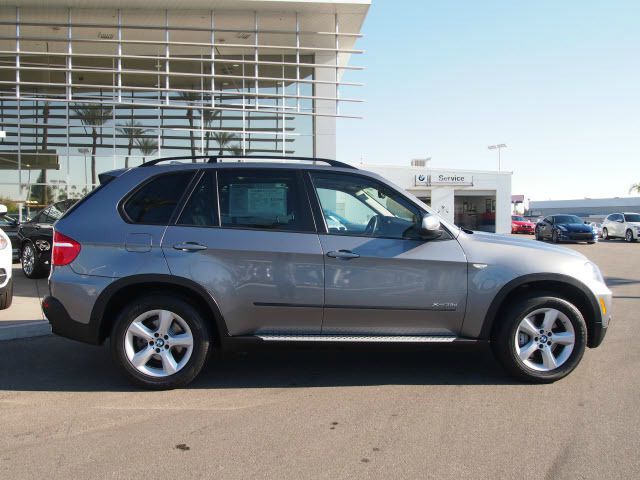 BMW X5 2010 photo 2