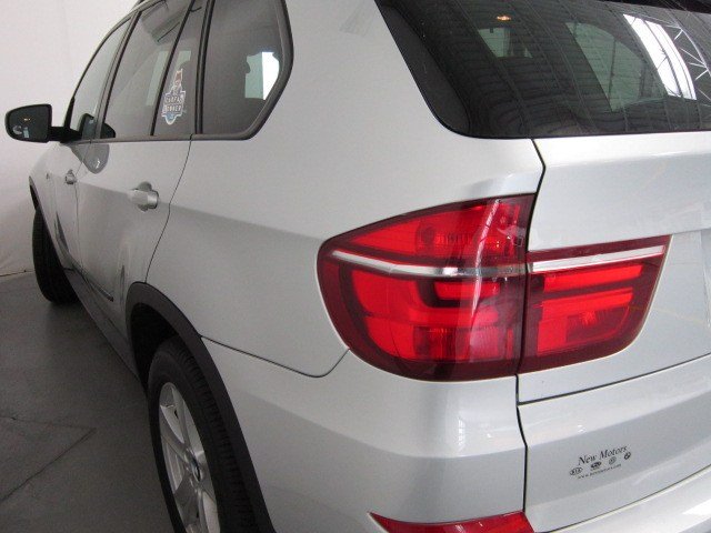 BMW X5 2011 photo 1