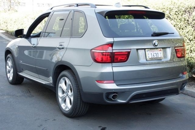 BMW X5 2011 photo 1