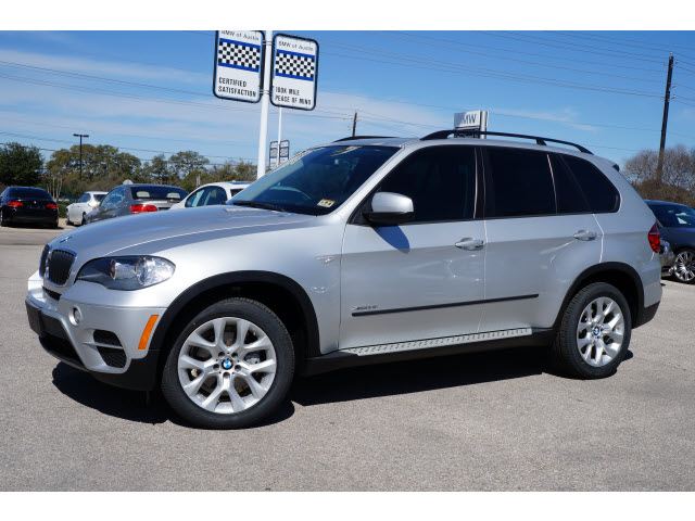 BMW X5 2011 photo 2