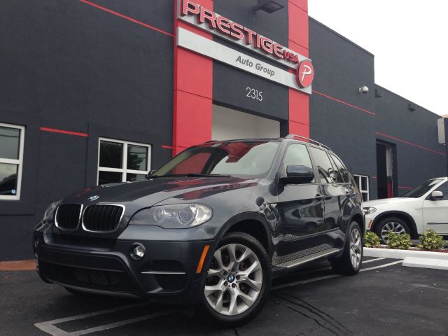 BMW X5 2011 photo 4