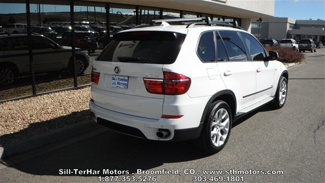 BMW X5 2011 photo 1