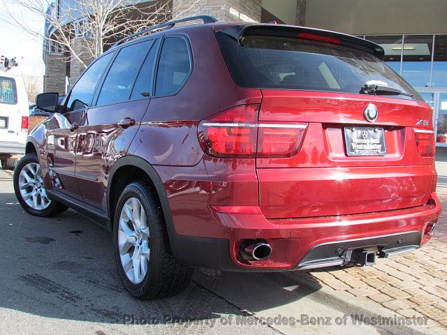 BMW X5 2011 photo 2