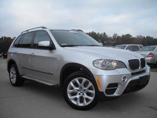 BMW X5 2011 photo 1