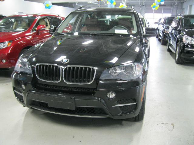 BMW X5 2011 photo 1