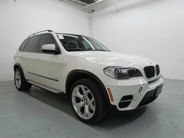 BMW X5 2011 photo 4