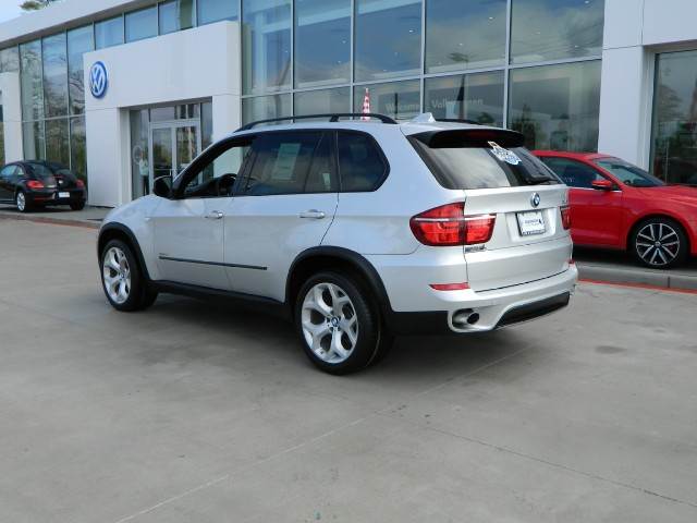 BMW X5 2011 photo 3