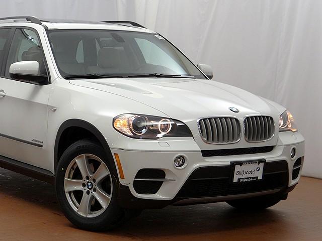 BMW X5 2011 photo 2