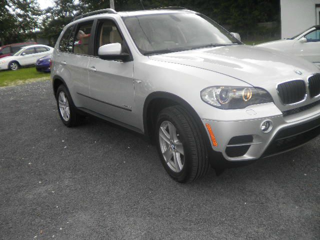 BMW X5 2011 photo 4