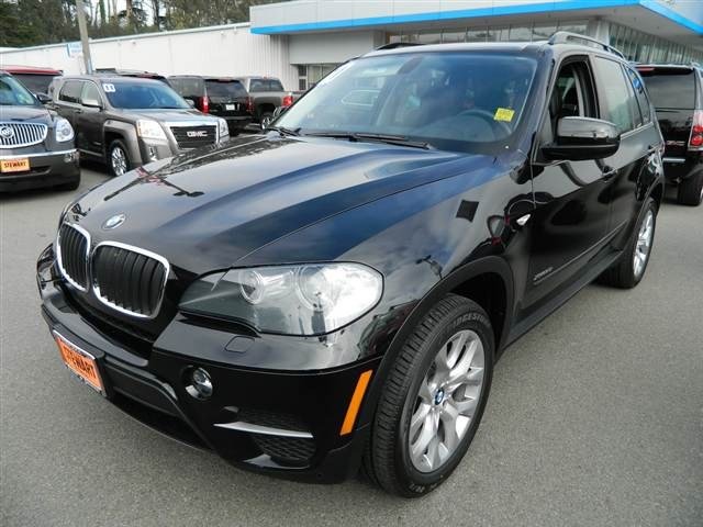 BMW X5 2011 photo 2