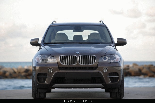 BMW X5 2011 photo 2