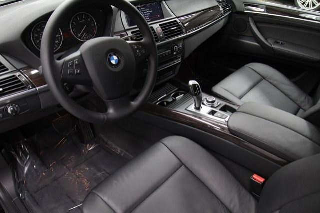 BMW X5 2011 photo 2