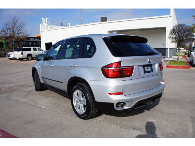 BMW X5 2011 photo 5