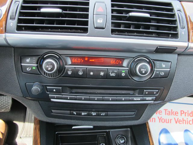 BMW X5 2011 photo 5